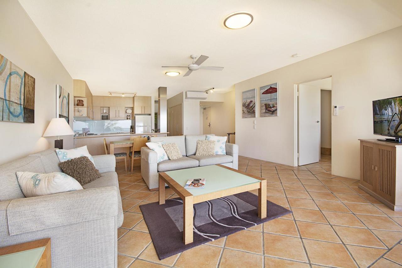 Costa Nova Holiday Apartments Sunshine Beach Room photo