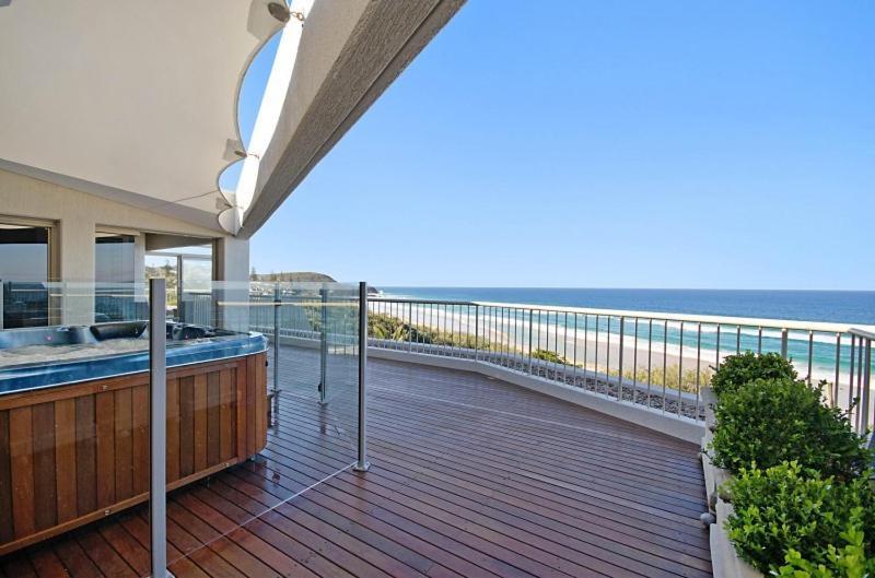 Costa Nova Holiday Apartments Sunshine Beach Room photo