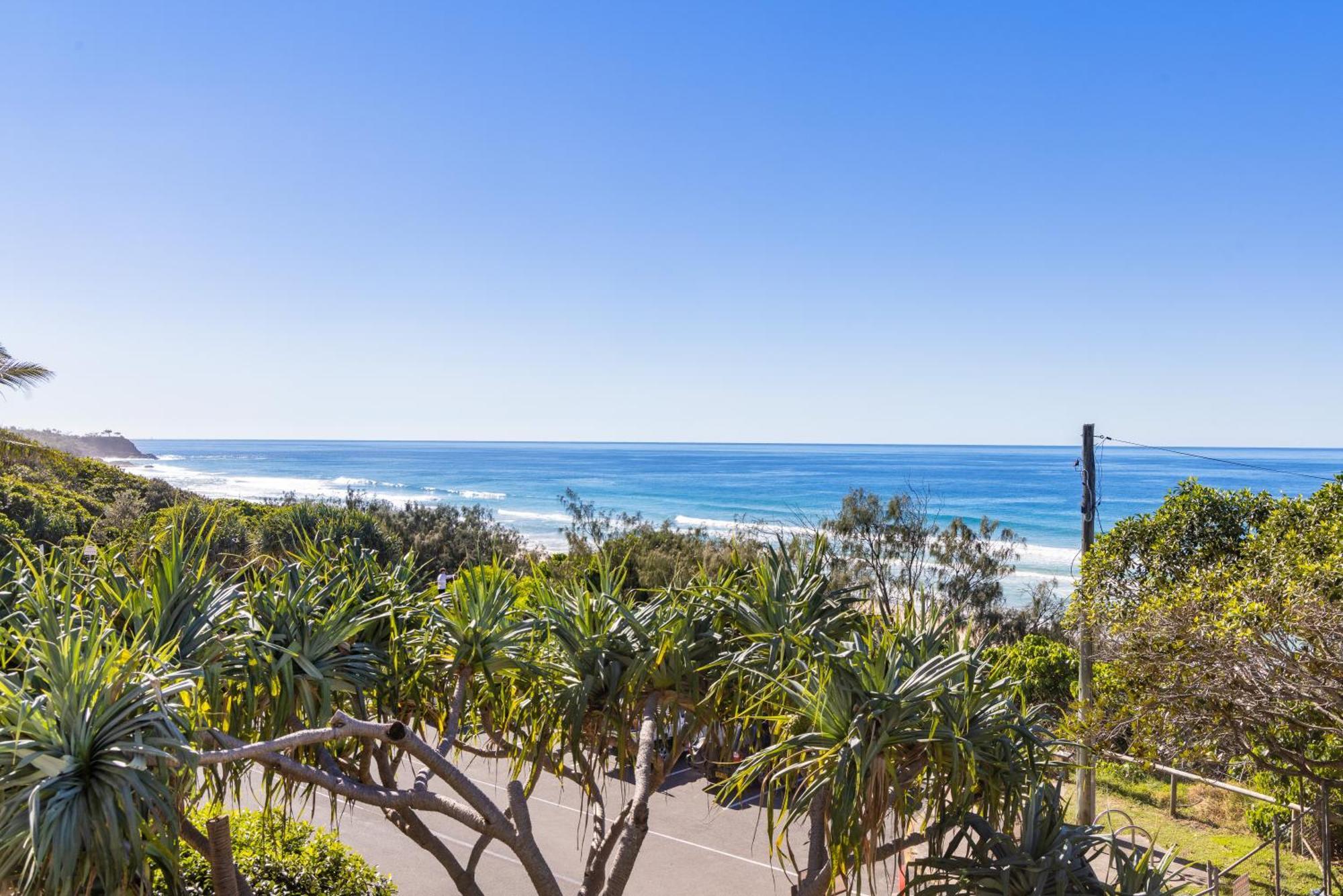 Costa Nova Holiday Apartments Sunshine Beach Exterior photo